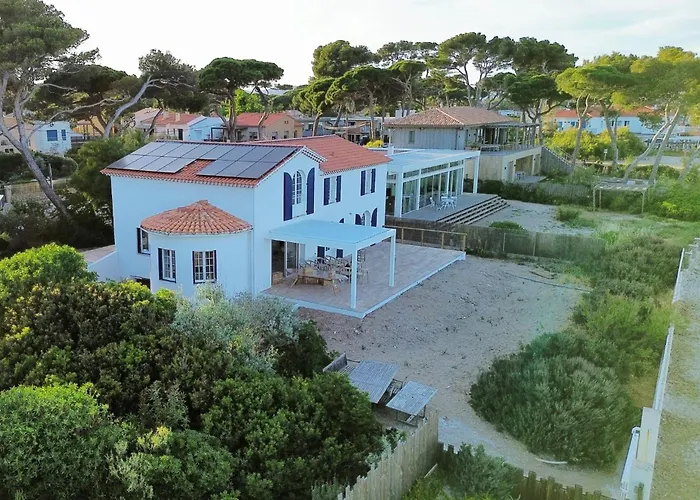 Exceptional Waterfront * Hyères