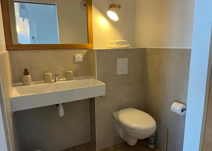 Exceptional Waterfront