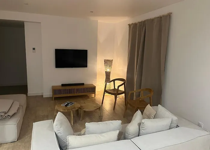 别墅 Exceptional Waterfront