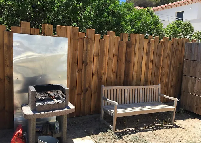 Exceptional Waterfront 别墅 耶尔